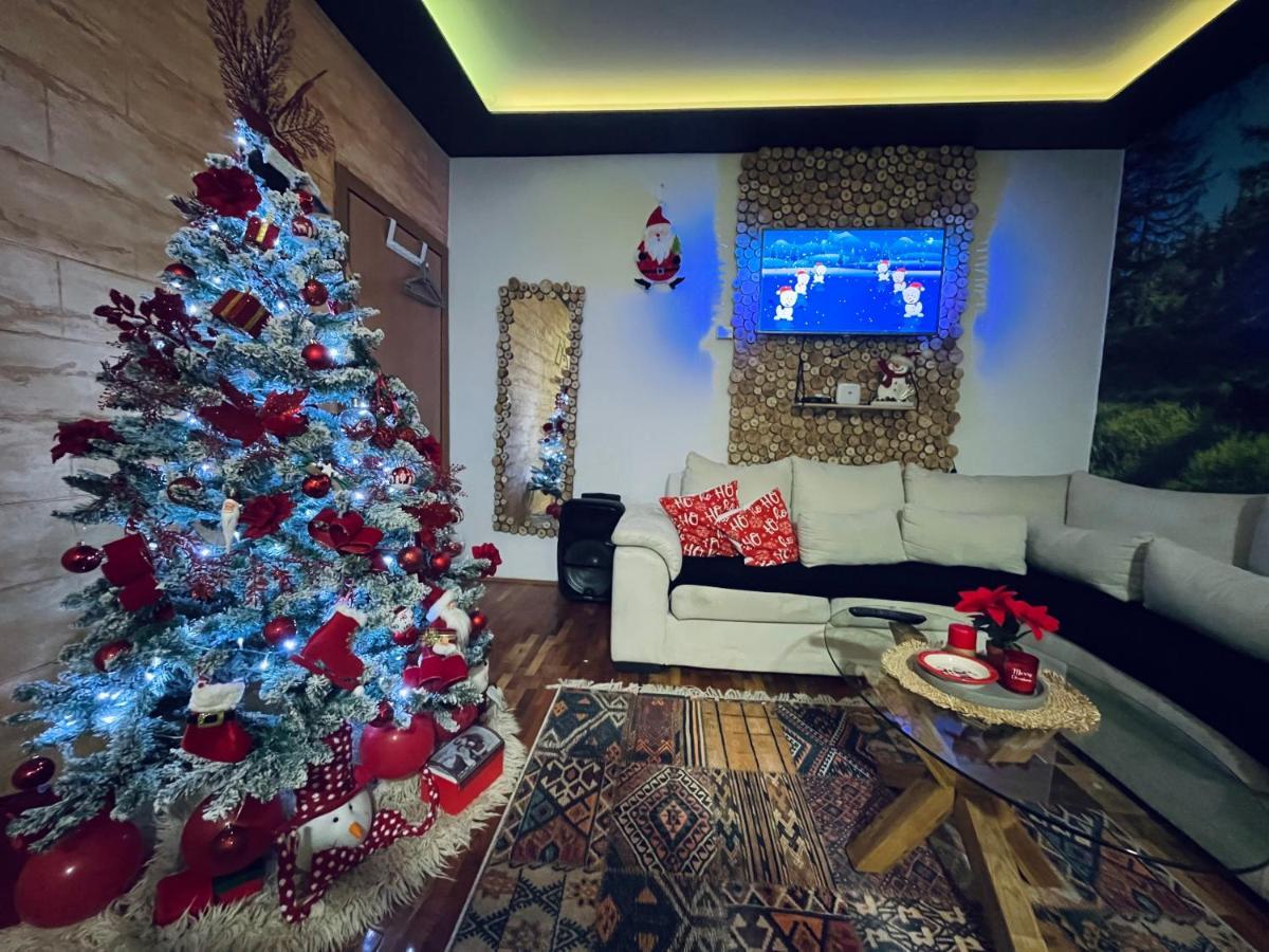 Alpin Apartments วลาซิส ภายนอก รูปภาพ